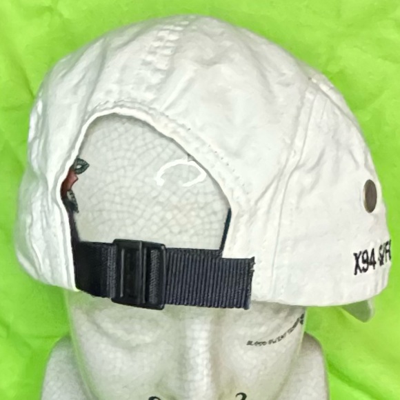 White Supreme 5 Panel Cap Red Box Logo - Picture 3 of 3